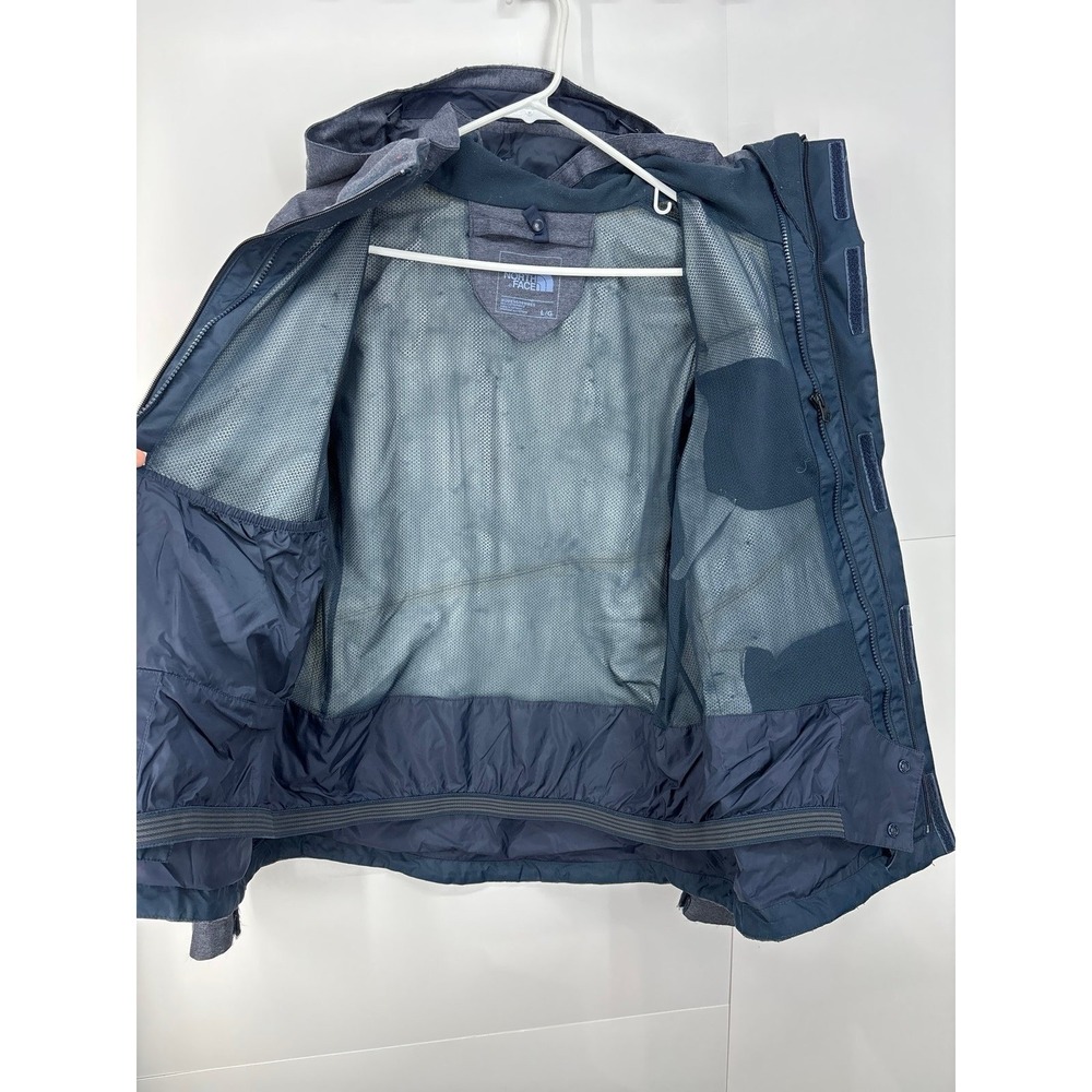 The North Face Helata Triclimate Blue/Gray Winter Jacket (women's large) - Picture 5 of 9